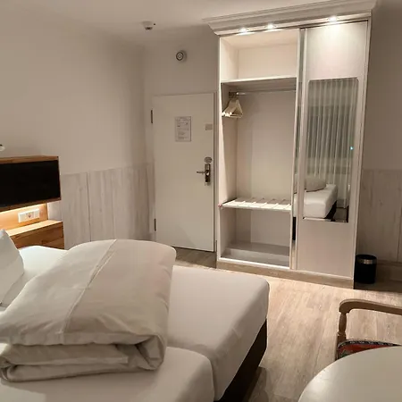 Haase Hotel 3*