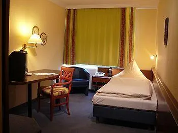 Hotell Haase 3*